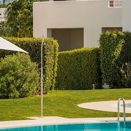 2 Bedroom Awesome In Lejlighed *